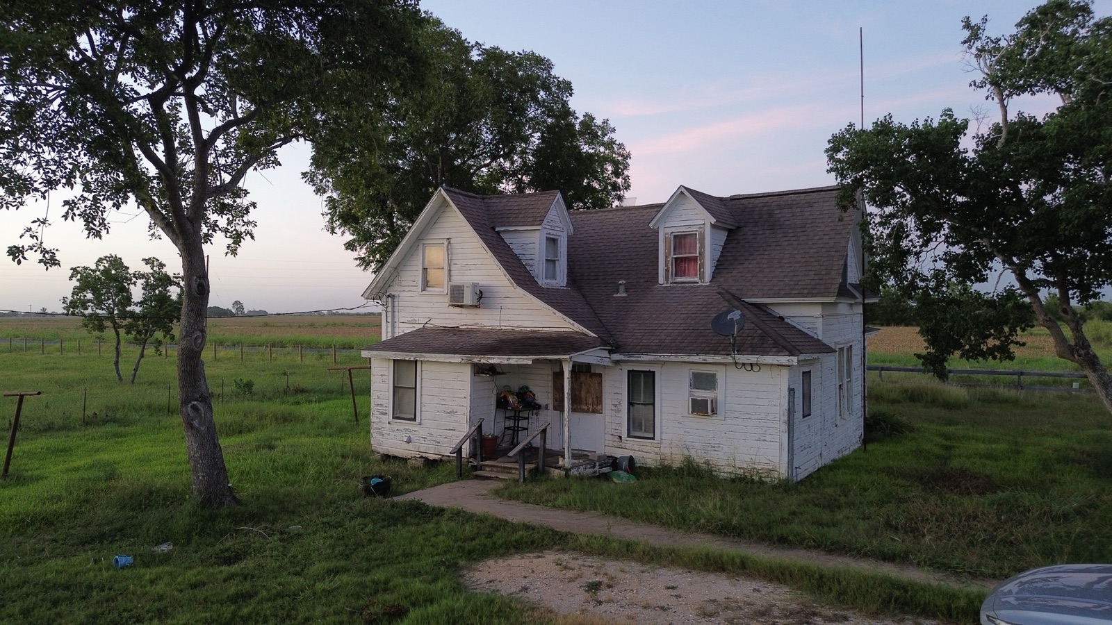 Horse Farm Property, Photo 1
