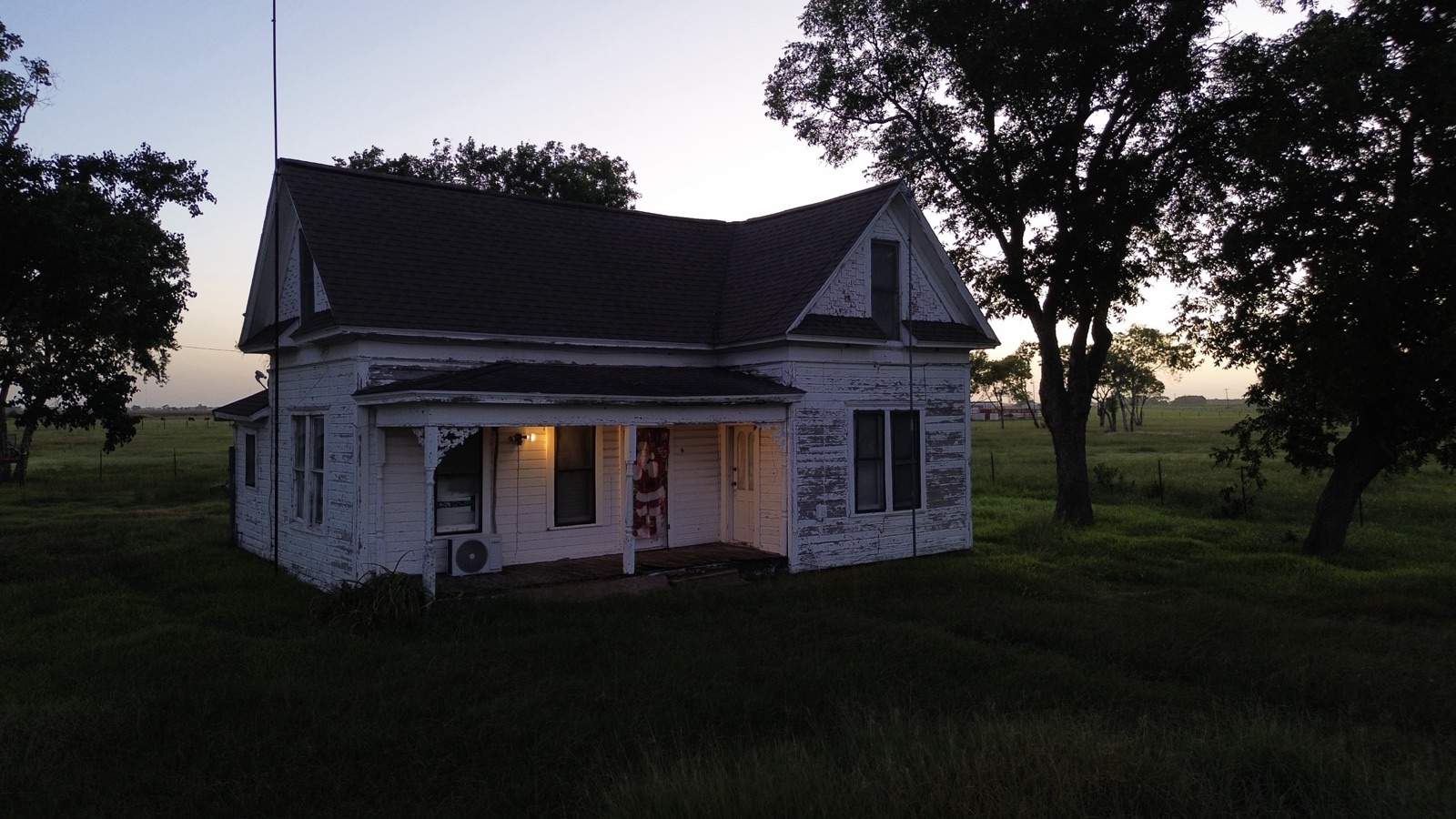 Horse Farm Property, Photo 2