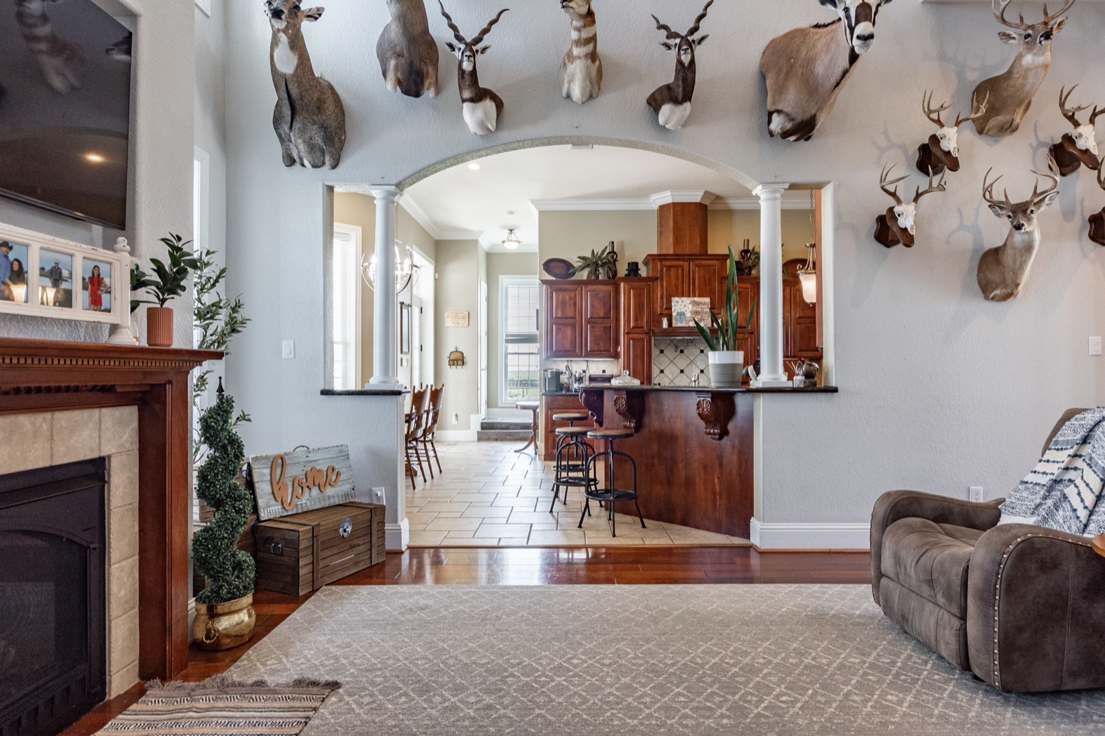 J4 Homestead, Photo 4