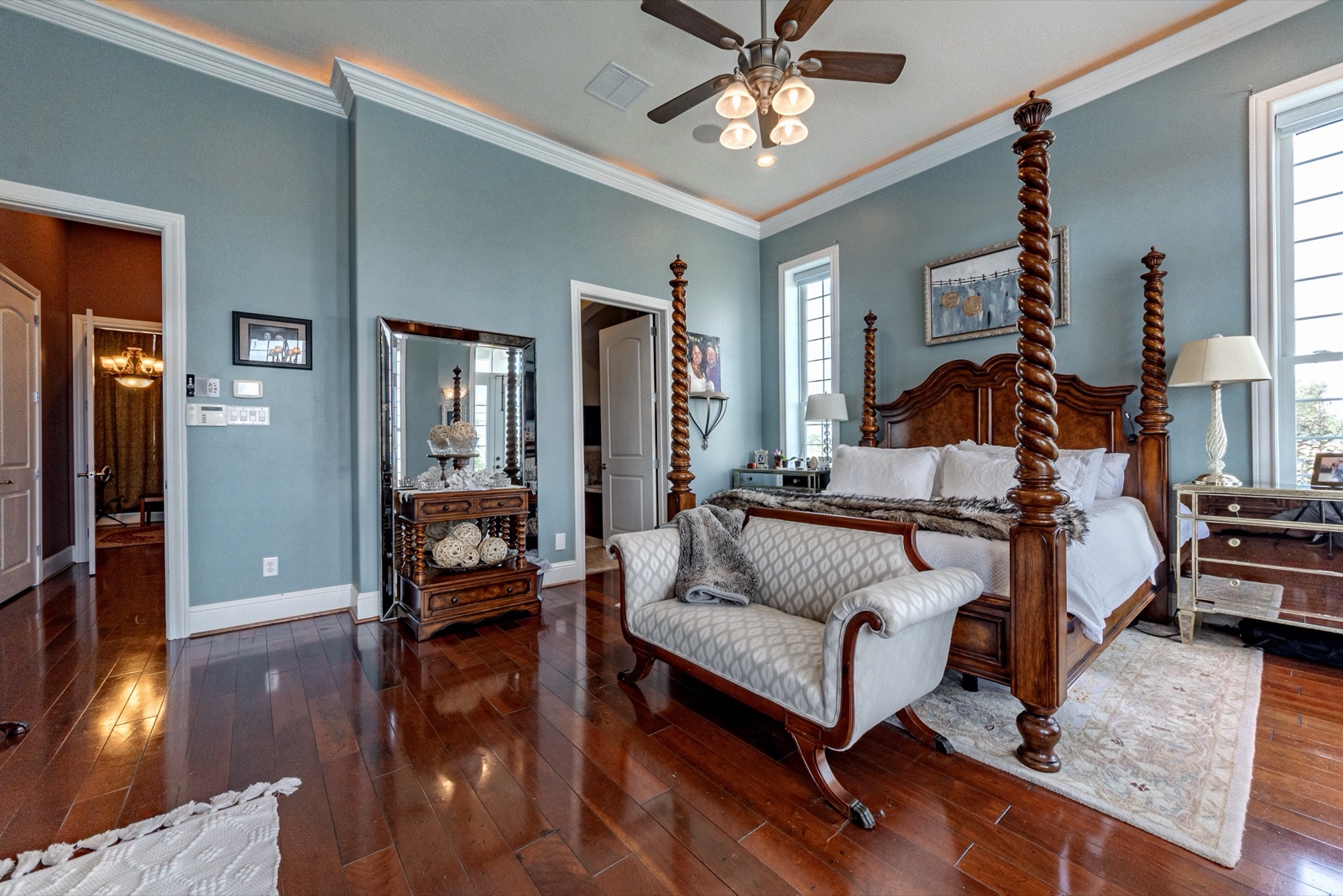J4 Homestead, Photo 6