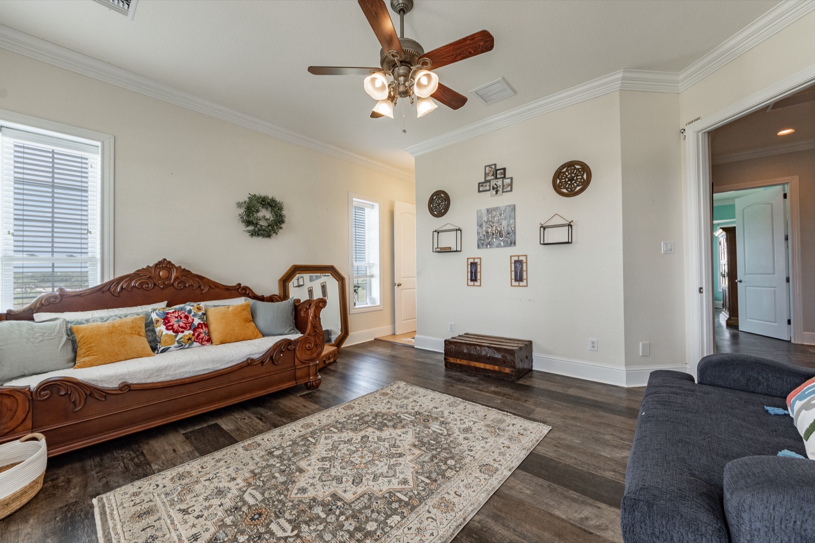 J4 Homestead, Photo 18